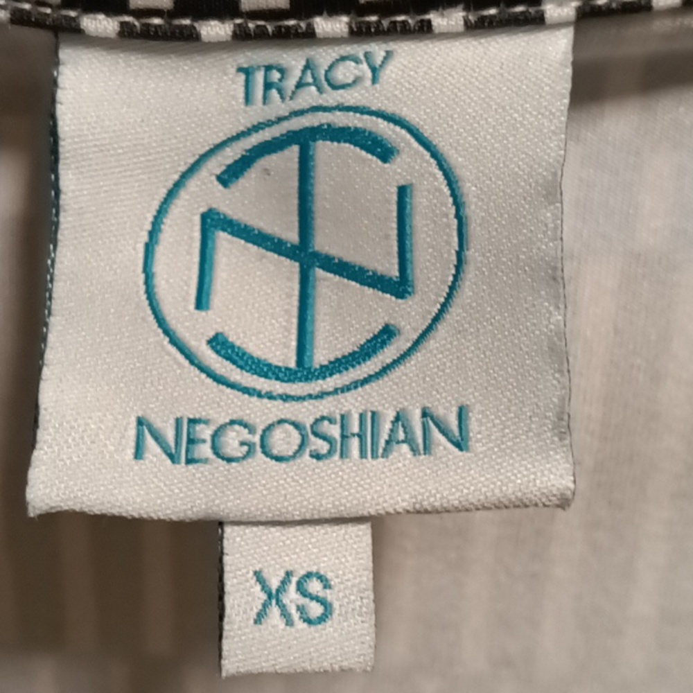 NWOT TRACY NEGOSHIAN black/white/pink/blue striped dress w gold buttons Sz XS